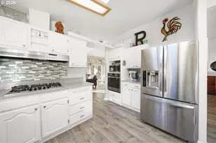 133 Village Dr, Cottage Grove, OR 97424 - Photo 20