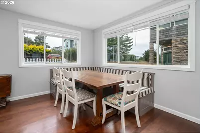 873 SW 8th St, Lincoln City, OR 97367 - Photo 18