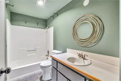 8304 NE 136th Ave, Vancouver, WA 98682 - Photo 18