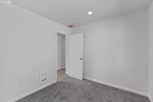 1175 N Dean St, Coquille, OR 97423 - Photo 22