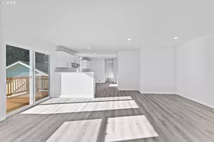 1175 N Dean St, Coquille, OR 97423 - Photo 12