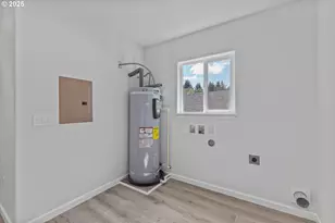 1175 N Dean St, Coquille, OR 97423 - Photo 30