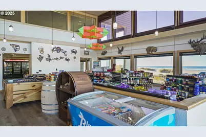 88416 1st Ave #101, Florence, OR 97439 - Photo 14