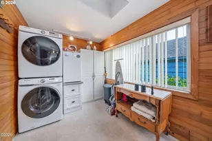 580 S Columbia St, Seaside, OR 97138 - Photo 30