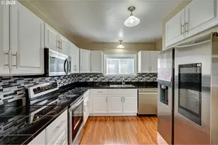 2901 Fruit Valley Rd, Vancouver, WA 98660 - Photo 10