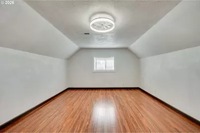 2901 Fruit Valley Rd, Vancouver, WA 98660 - Photo 12