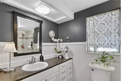 1817 N Jantzen Ave, Portland, OR 97217 - Photo 26