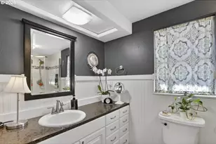 1817 N Jantzen Ave, Portland, OR 97217 - Photo 26