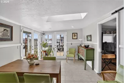 1817 N Jantzen Ave, Portland, OR 97217 - Photo 8