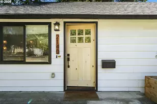 2140 SW Huntington Ave, Portland, OR 97225 - Photo 4