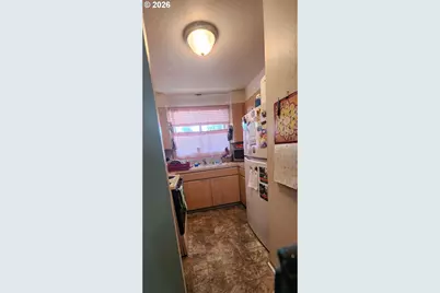 2495 Taylor St, Eugene, OR 97405 - Photo 6