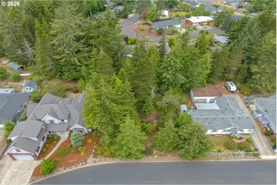1639 Willow Loop, Florence, OR 97439 - Photo 4