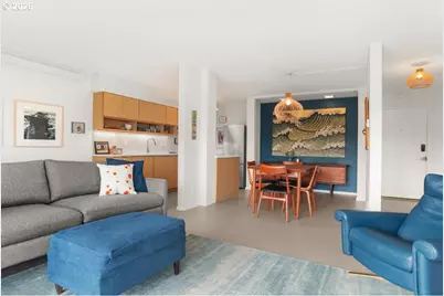 2393 SW Park Pl #203, Portland, OR 97205 - Photo 14