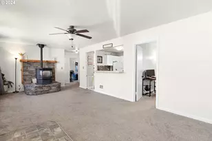 1669 Hayes St, North Bend, OR 97459 - Photo 28