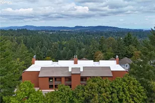 200 Oswego Summit, Lake Oswego, OR 97035 - Photo 36