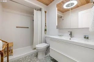 200 Oswego Summit, Lake Oswego, OR 97035 - Photo 6