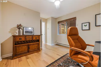 200 Oswego Summit, Lake Oswego, OR 97035 - Photo 22