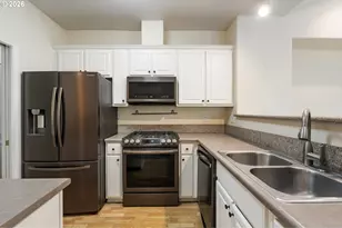 4650 Summerlinn Way, West Linn, OR 97068 - Photo 10