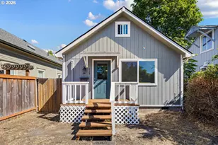 628 G St, Springfield, OR 97477 - Photo 4