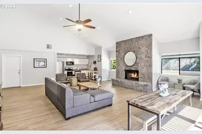 10186 SE Talbert St, Clackamas, OR 97015 - Photo 12