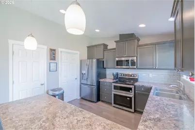 115 E 2nd St, Halsey, OR 97348 - Photo 8