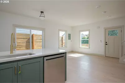 6909 NE Multnomah St #C, Portland, OR 97213 - Photo 18