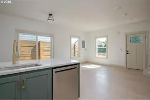 6909 NE Multnomah St, Portland, OR 97213 - Photo 18