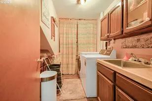 93200 Evergreen Rd, Astoria, OR 97103 - Photo 34