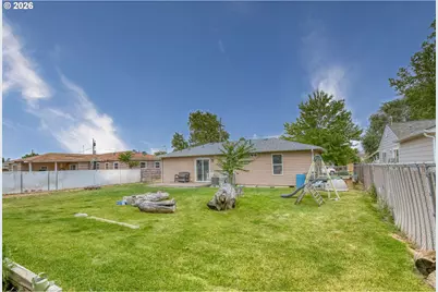 853 SW Cedar St, Pilot Rock, OR 97868 - Photo 28