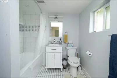 6617 SE 85th Ave, Portland, OR 97266 - Photo 18