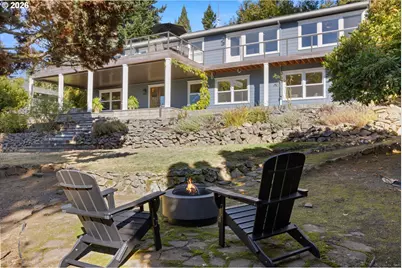 1625 SW Westwood Dr, Portland, OR 97239 - Photo 40