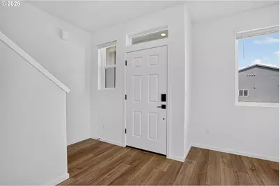 503 Upland Ave, Woodburn, OR 97071 - Photo 6