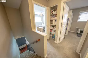 2136 SE Hawthorne Blvd, Portland, OR 97214 - Photo 16