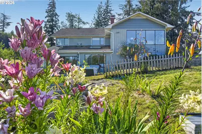 37758 Harrison Ln, Astoria, OR 97103 - Photo 34