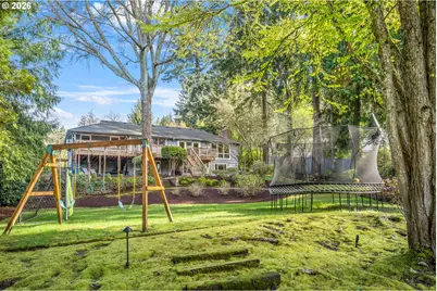 2400 SW Richardson St, Portland, OR 97239 - Photo 44