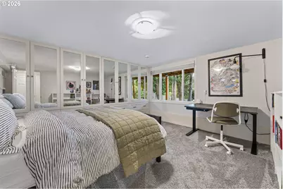 2400 SW Richardson St, Portland, OR 97239 - Photo 20