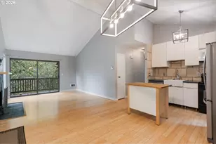 7556 SW Barnes Rd, Portland, OR 97225 - Photo 14