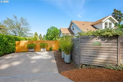 2219 City View St, Eugene, OR 97405 - Photo 44