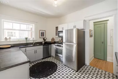 2083 NW Johnson St #54, Portland, OR 97209 - Photo 28