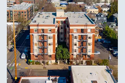 2083 NW Johnson St #54, Portland, OR 97209 - Photo 4