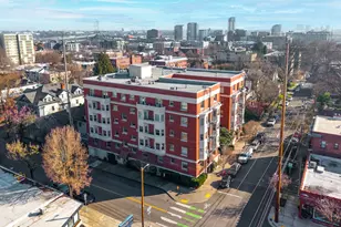 2083 NW Johnson St, Portland, OR 97209 - Photo 42