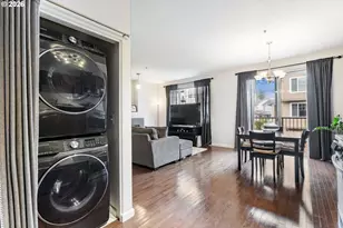 679 NW 118th Ave, Portland, OR 97229 - Photo 16
