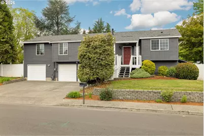 129 NE 39th Ave, Hillsboro, OR 97124 - Photo 1