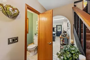 527 W Fourth St, Coquille, OR 97423 - Photo 22