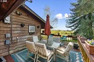 527 W Fourth St, Coquille, OR 97423 - Photo 44