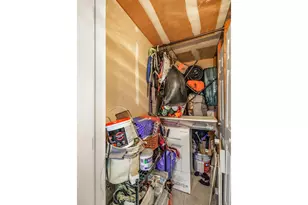 9221 N Lombard St, Portland, OR 97203 - Photo 22