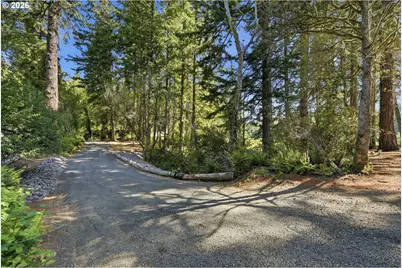 93808 Hollow Stump Ln, North Bend, OR 97459 - Photo 18