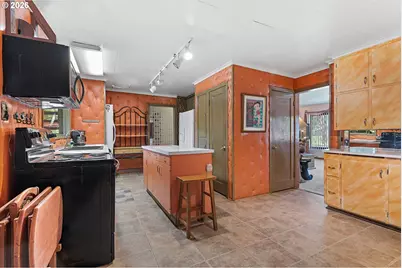 2331 Church St, Baker City, OR 97814 - Photo 8