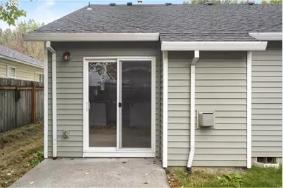 915 NE Mariners Loop, Portland, OR 97211 - Photo 30