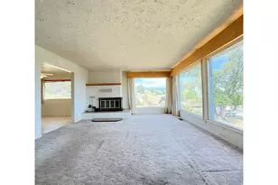 2925 Hillcrest Dr, Baker City, OR 97814 - Photo 2